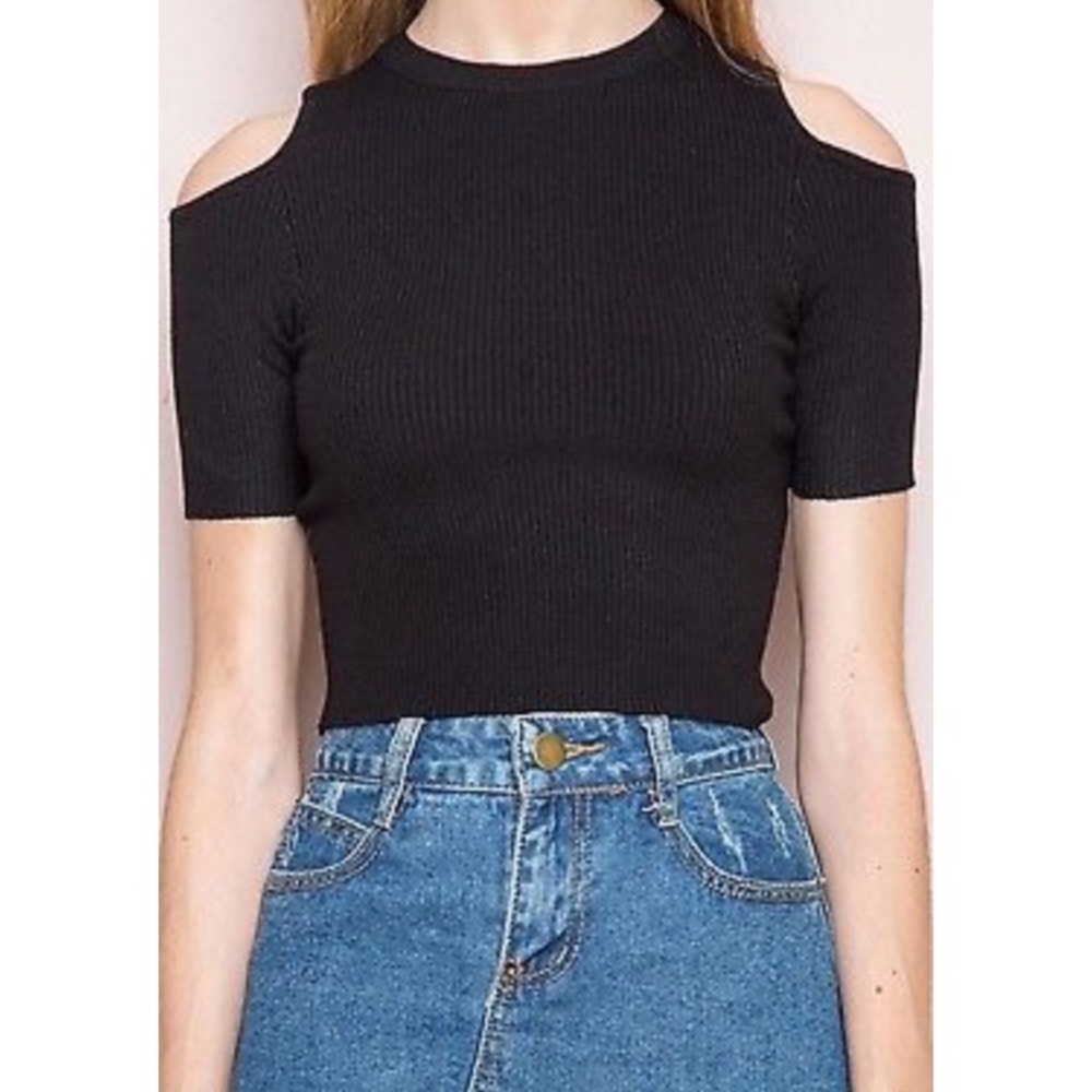 Brandy Melville Black Short Sleeve Crop Top